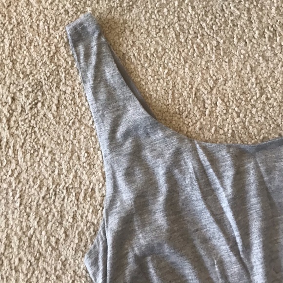 🆕🔥DELIA’S SUPER CUTE GRAY&PINK/CRISS CROSS BOW ON BACK SOLID ON THE FRONT MINI - Picture 7 of 16